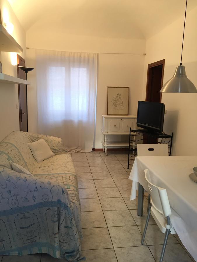 אלסנדריה Appartamento A.D. מראה חיצוני תמונה